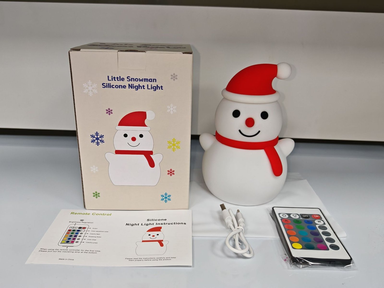 Christmas Ice Man Silicone Pat Lamp Remote Control Ambience Light - Image 5